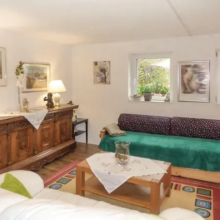 Three-bedroom Holiday In בית נופש הלנתאל
